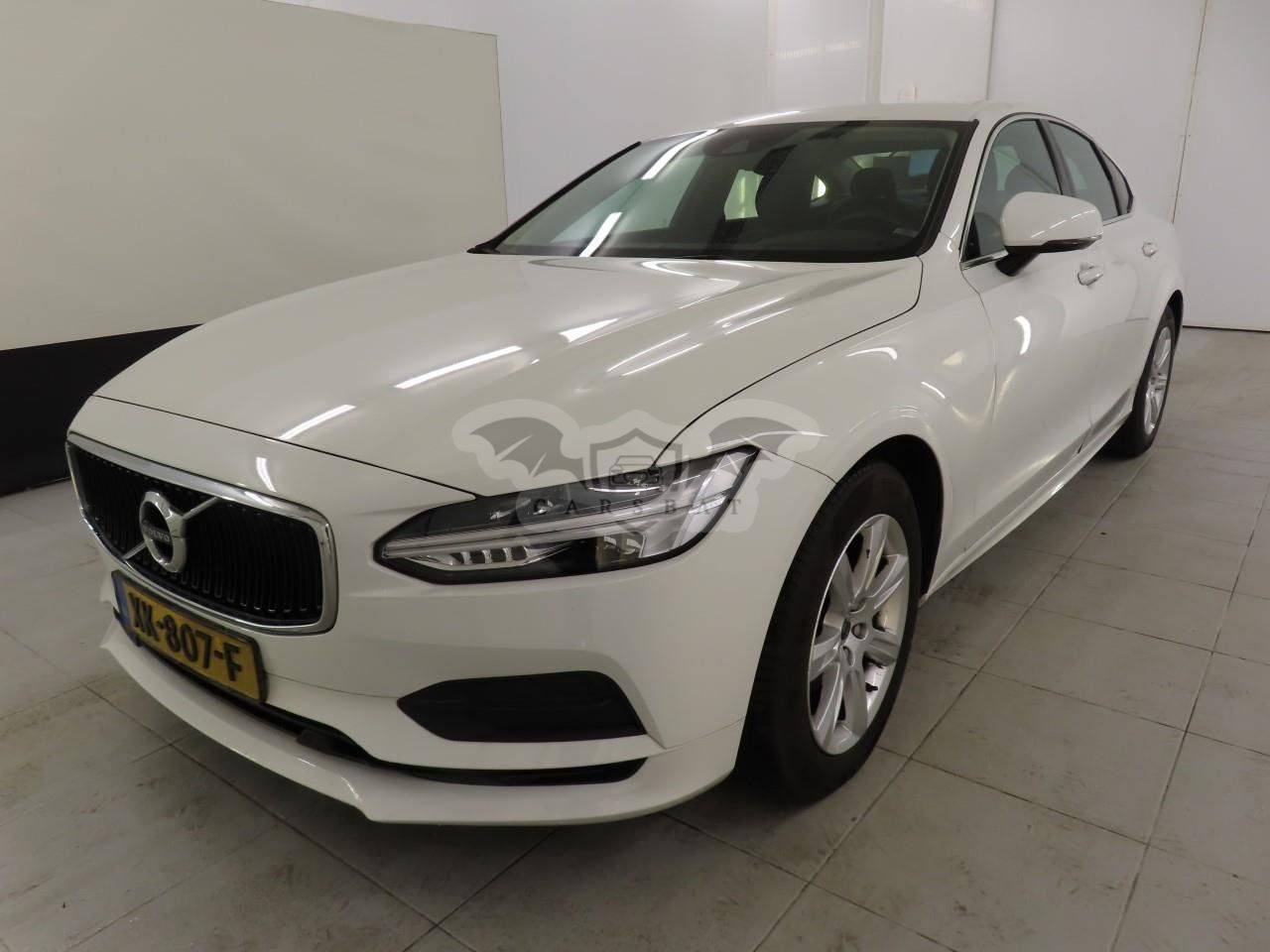 Volvo S90 D3 Momentum 2019