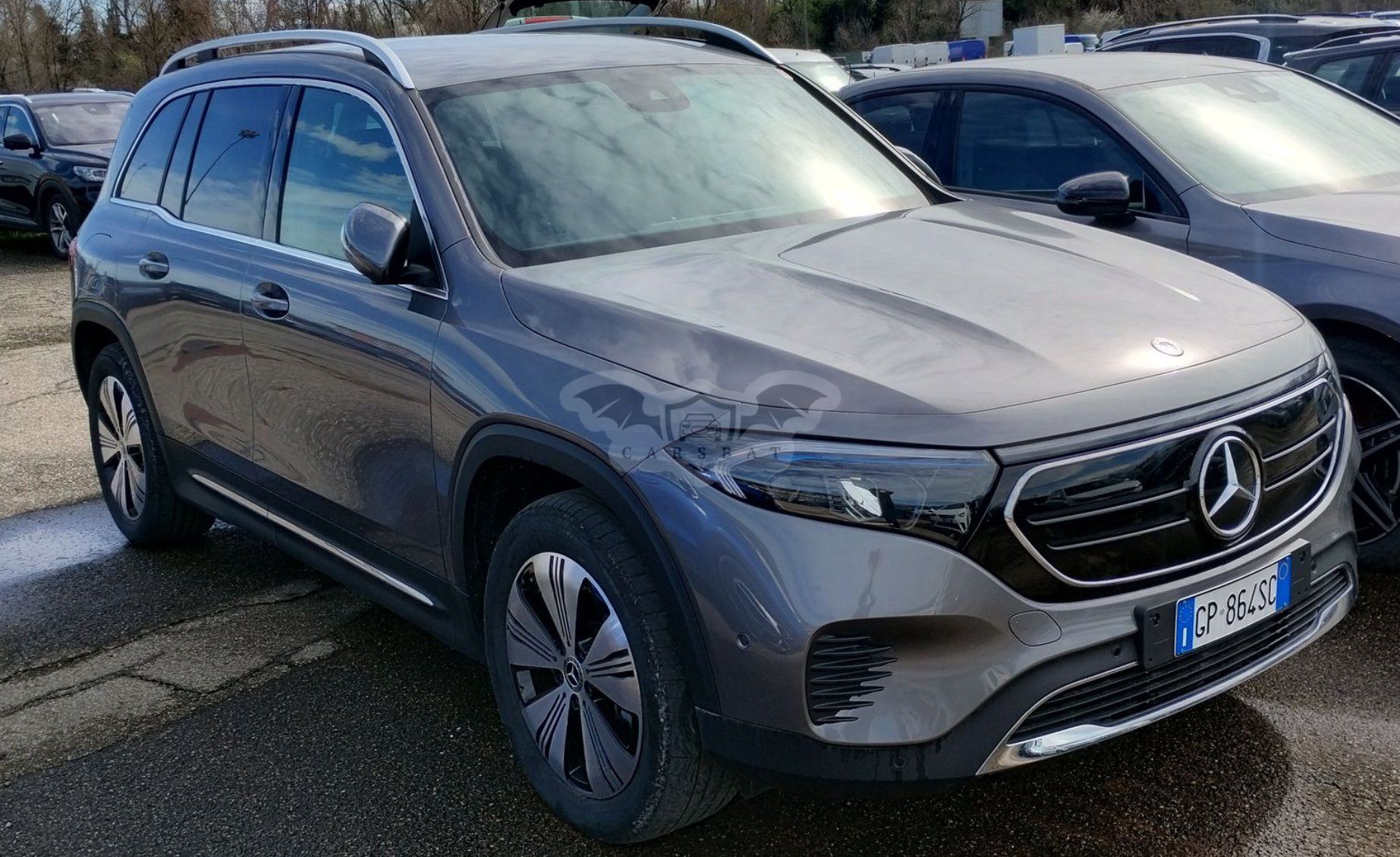 Mercedes-Benz EQB 250+ 2023