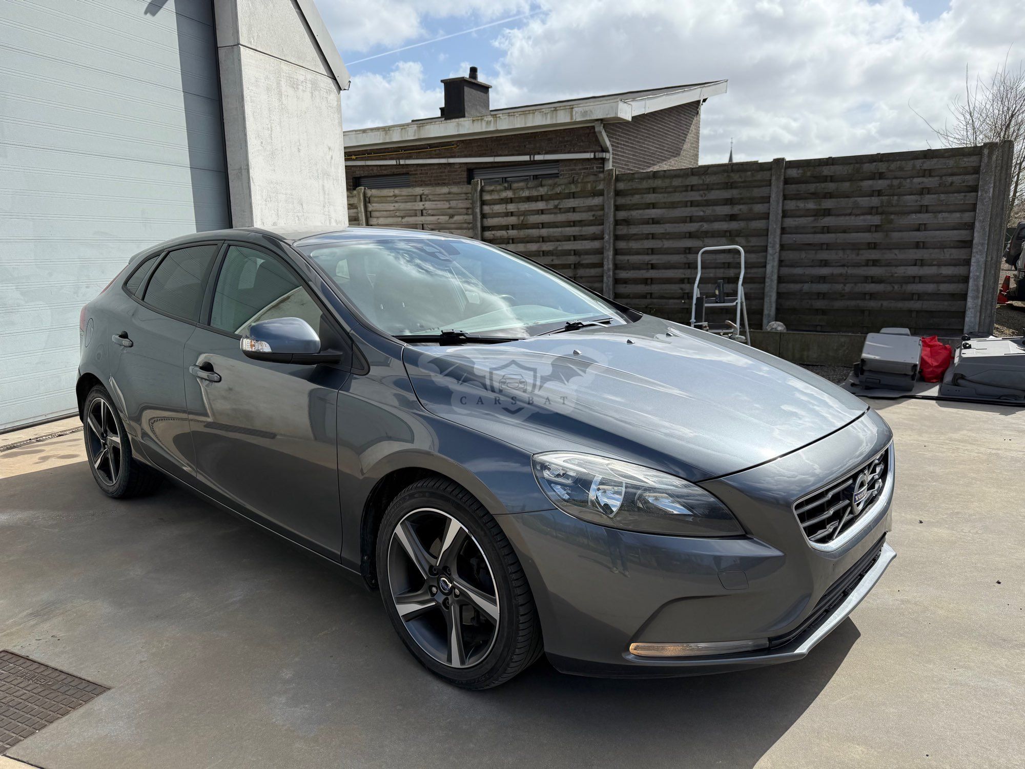 Volvo V40 D2 2013