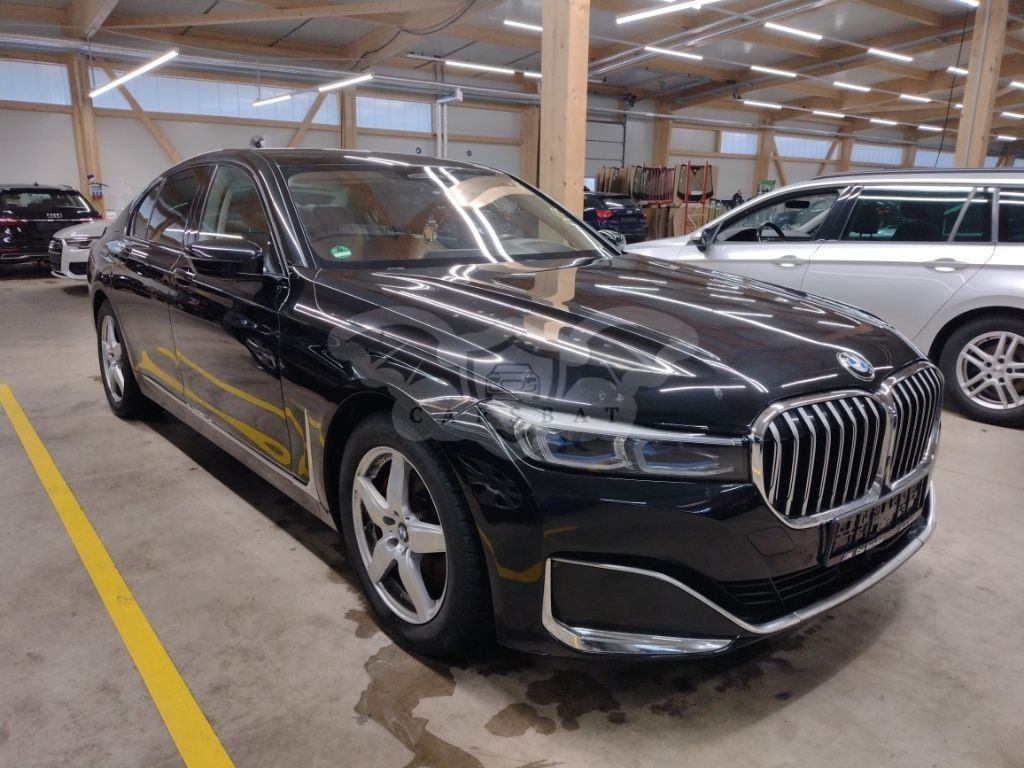 BMW 7 Series 740 2020