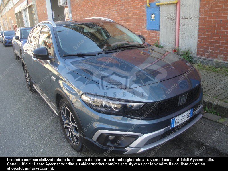 Fiat Tipo 1.6 MultiJet Cross 2022
