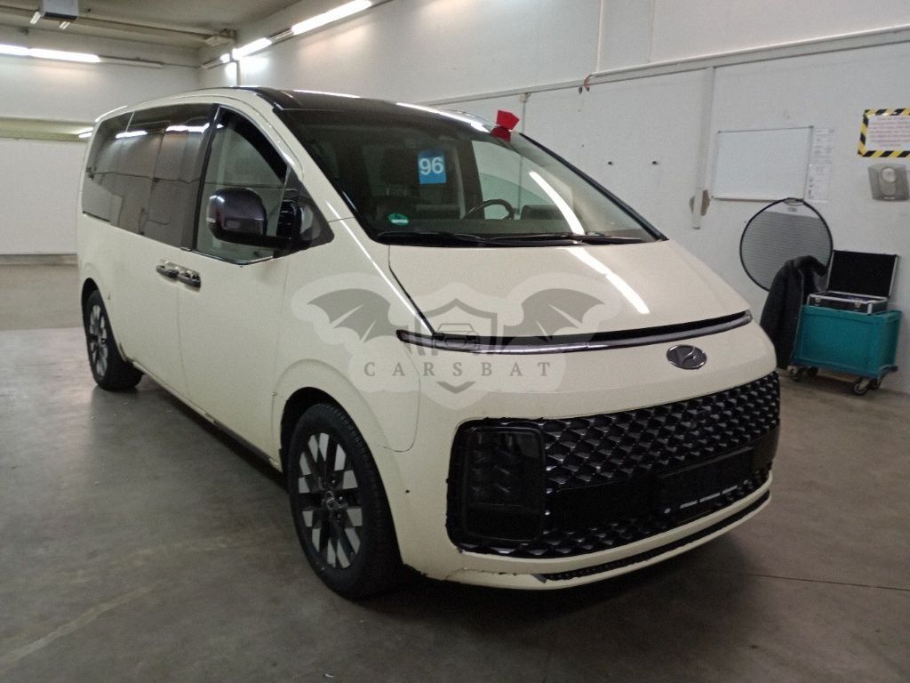 Hyundai Staria Signature 2022