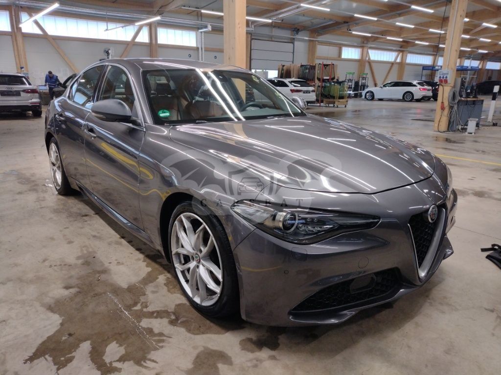 Alfa Romeo Giulia Super 2016