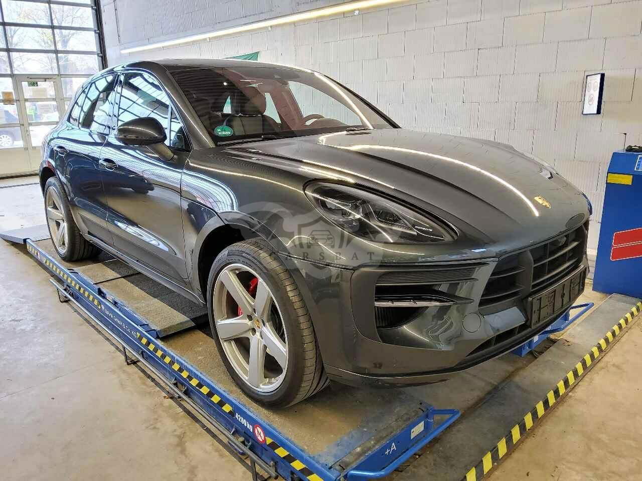 Porsche Macan 2021