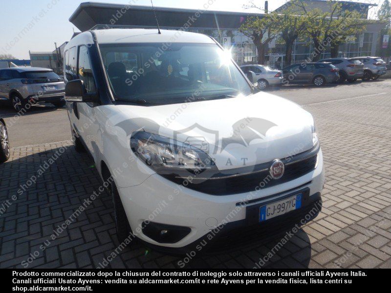 Fiat Doblo 1.6 MultiJet Lounge 2022
