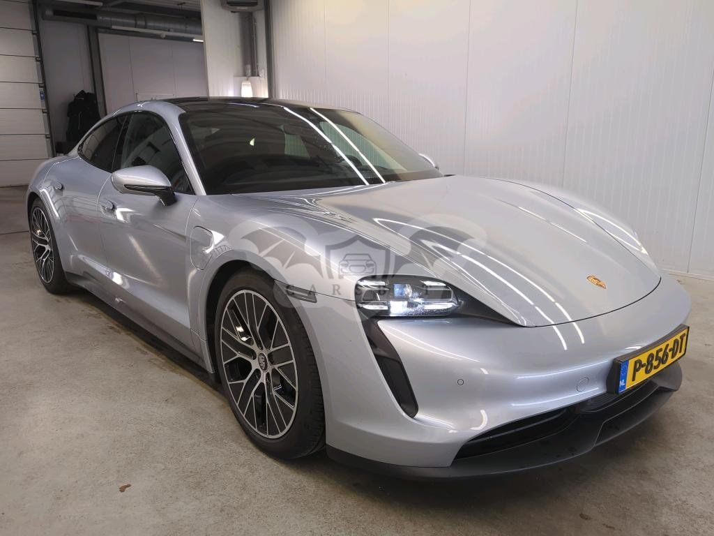 Porsche Taycan 79 kWh 2022