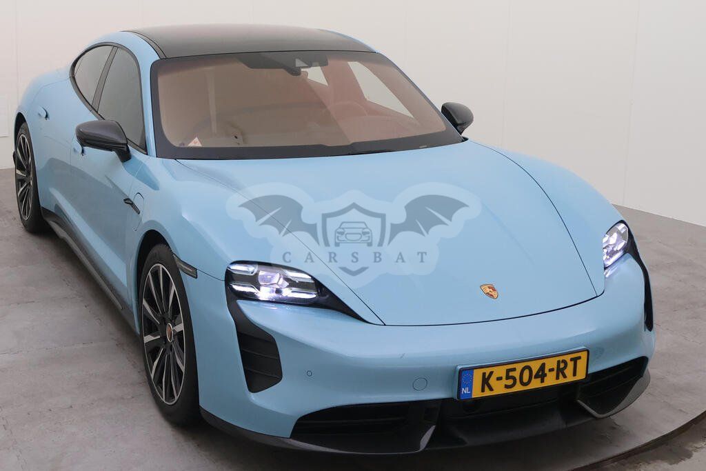 Porsche Taycan 93 kWh 2021