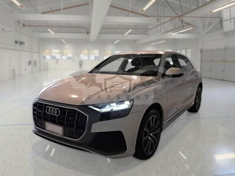 Audi Q8 45 TDI Sport 2021