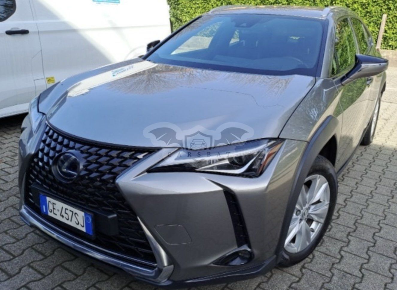 Lexus UX 250h Business 2021