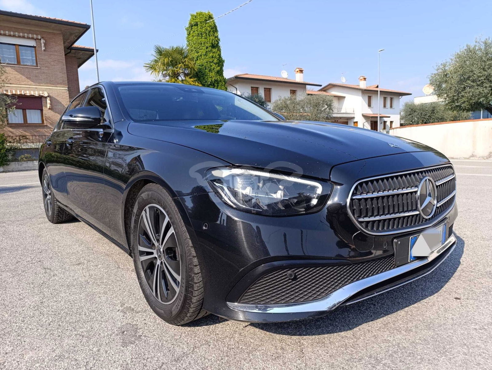 Mercedes-Benz E 220d Premium 2021