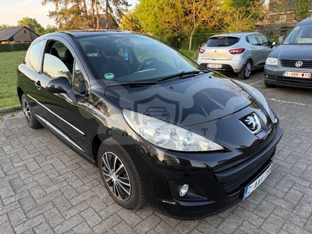 Peugeot 207 1.4i Access 2013