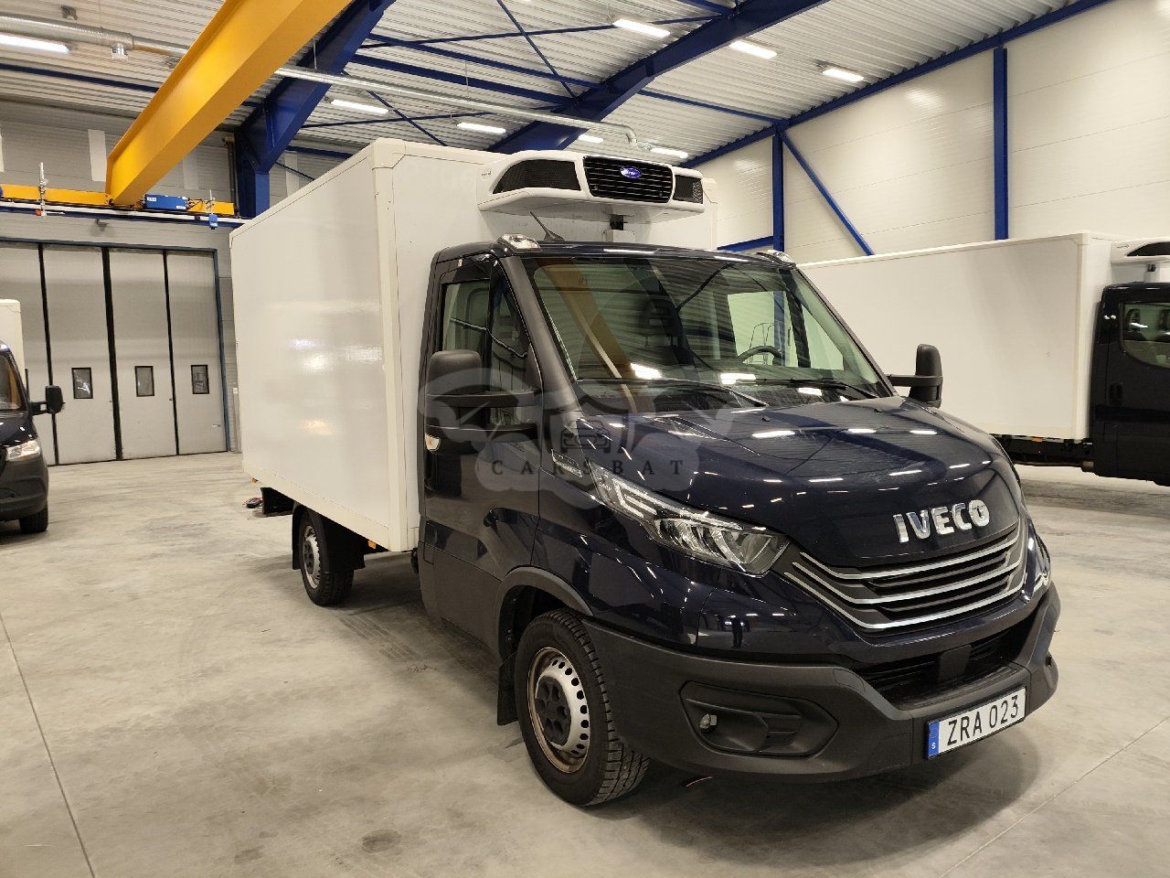 Iveco Daily box 2.3 2023