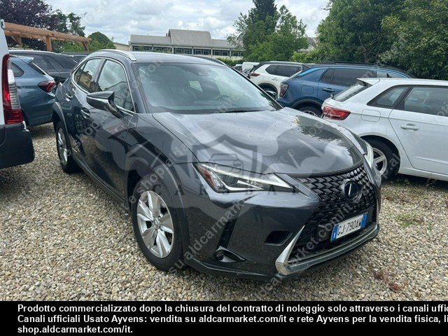 Lexus UX Business 2022