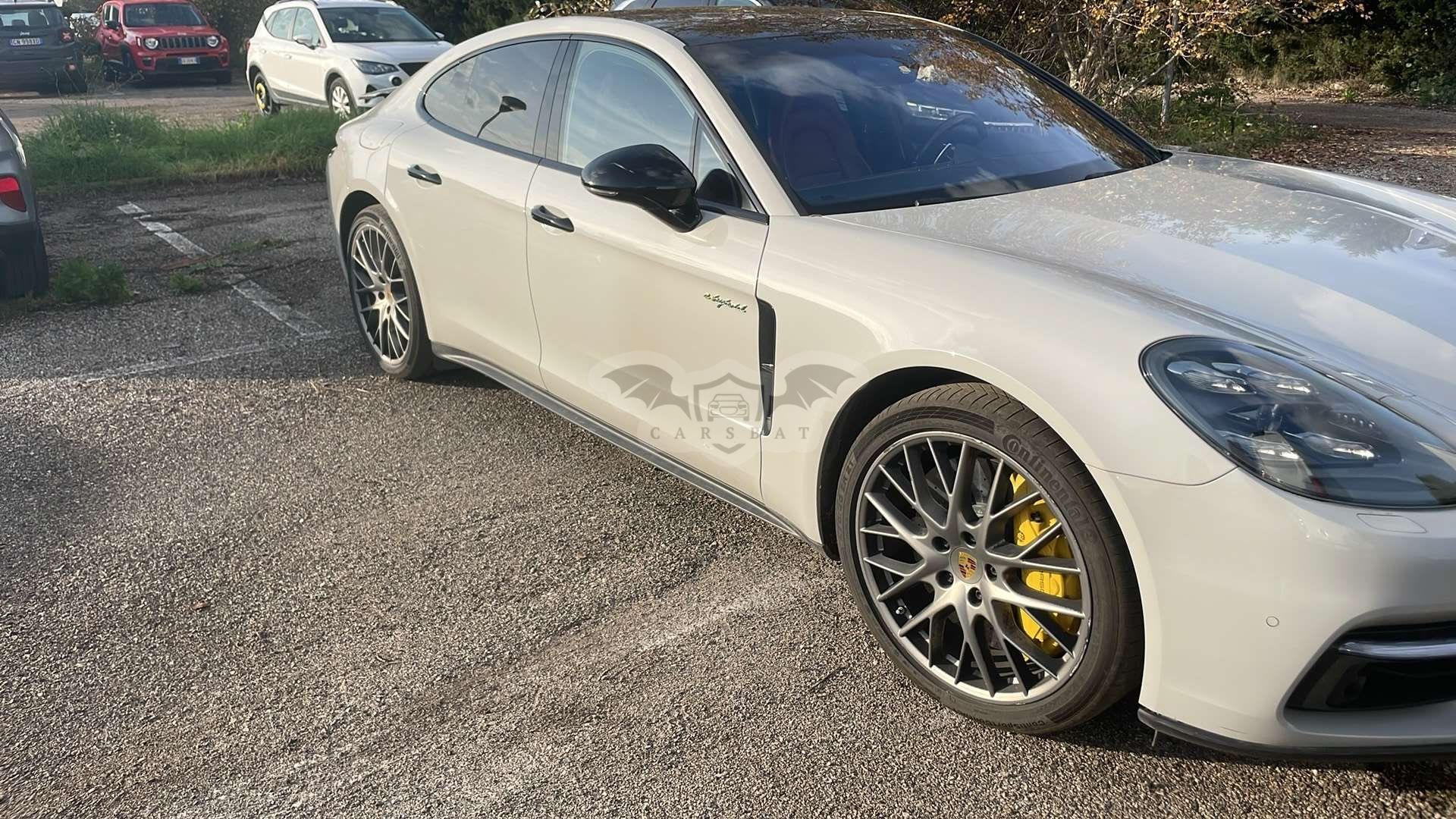Porsche Panamera 4 2019