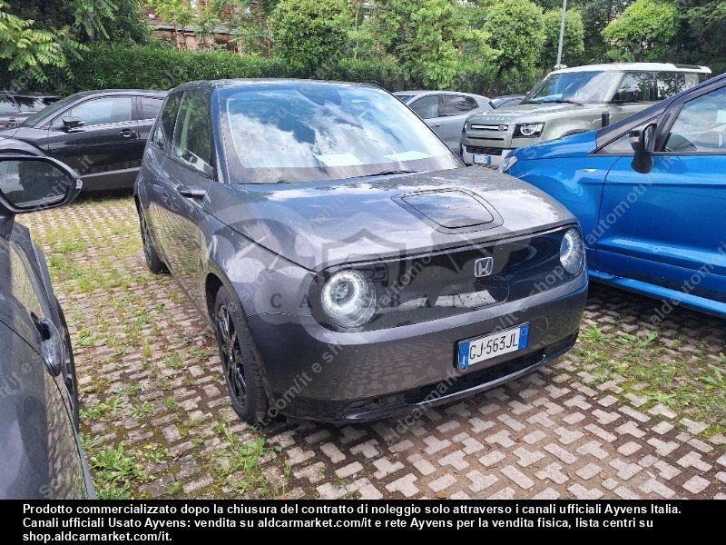 Honda e 2022