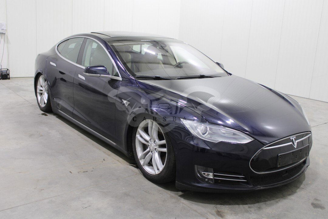 Tesla Model S 85D 85 kWh 2015