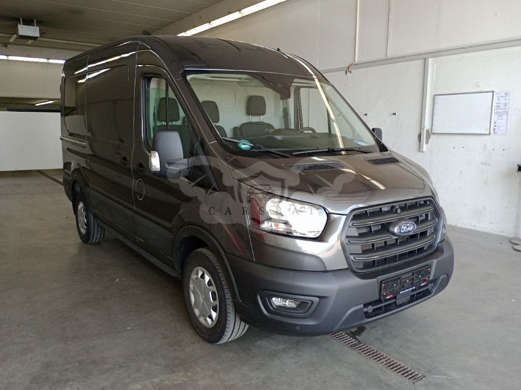 Ford Transit Trend 2023