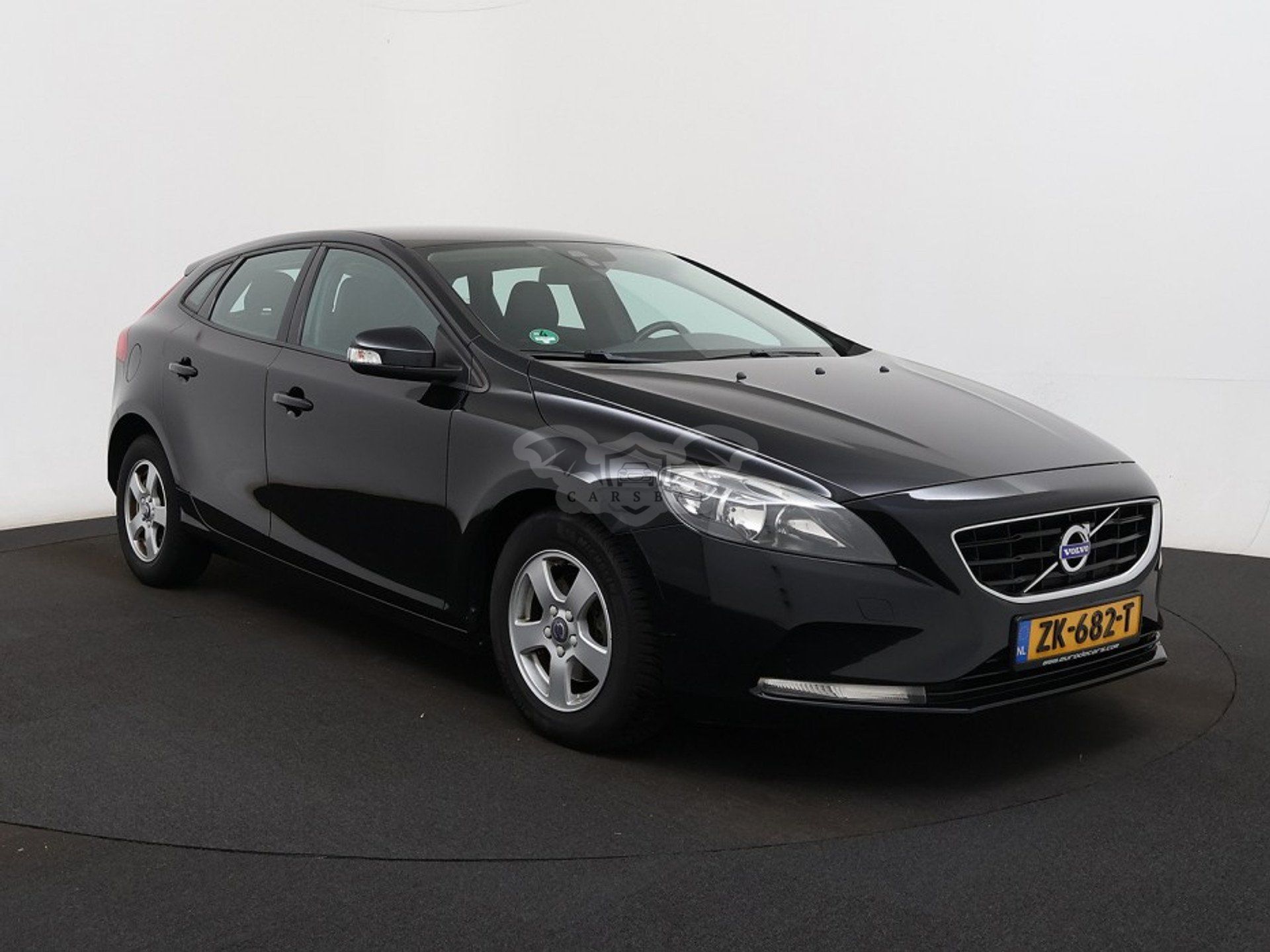 Volvo V40 D2 Momentum 2015