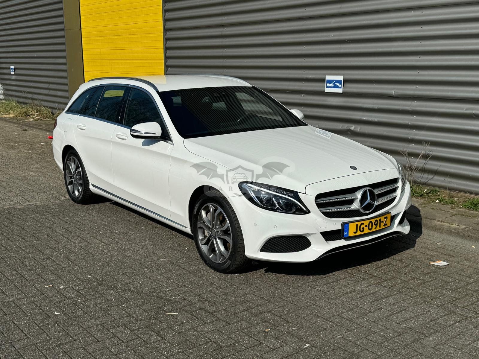Mercedes-Benz C 350e Business 2016