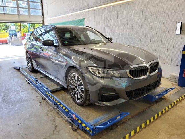 BMW 3 Series Touring 320d M sport 2022