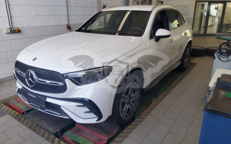 Mercedes-Benz GLC 300e AMG Line 2023