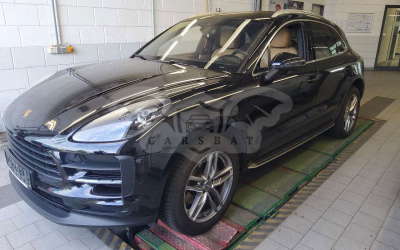 Porsche Macan 2021