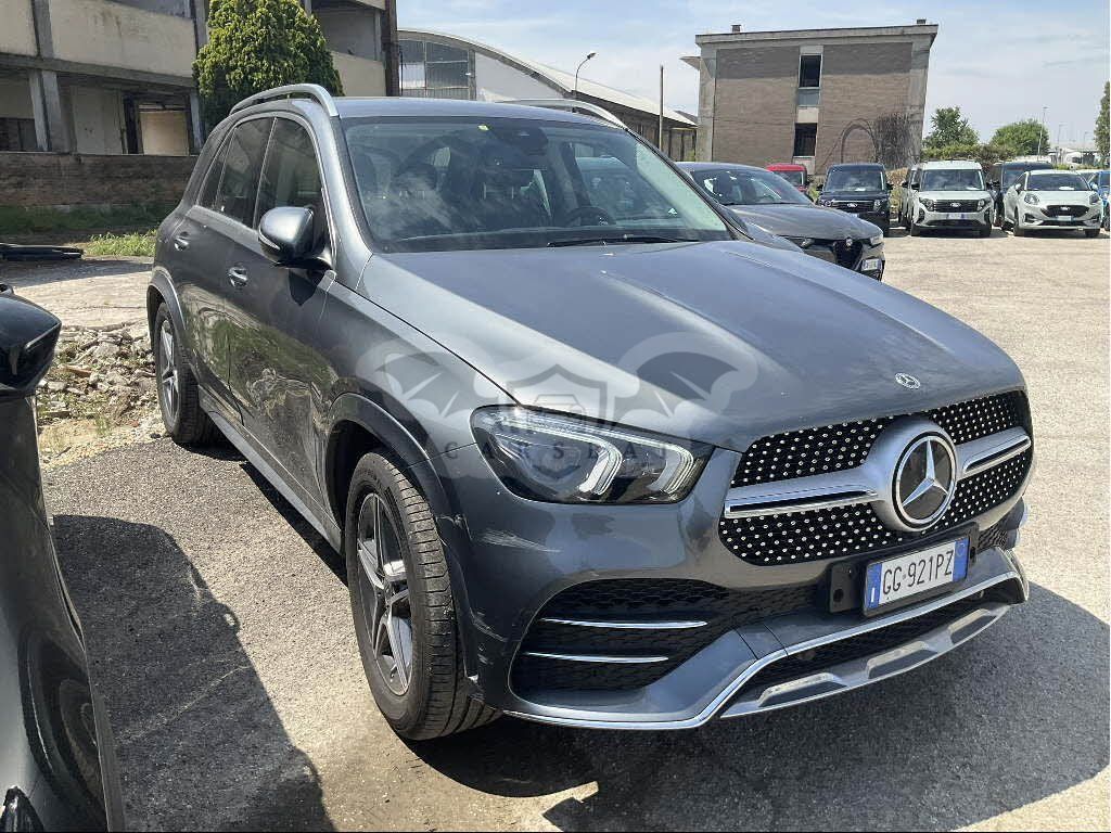 Mercedes-Benz GLE 300d Premium 2021