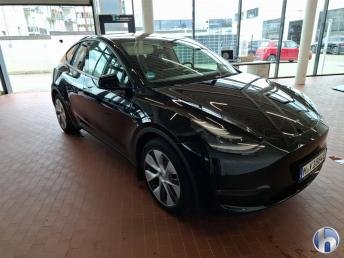 Tesla Model Y Long Range 2023