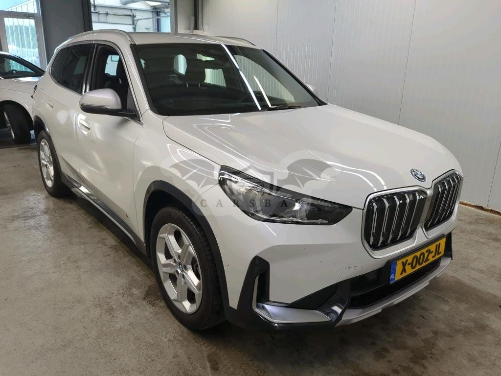 BMW iX1 2023