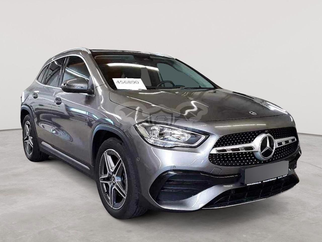 Mercedes-Benz GLA 250 AMG Line 2020
