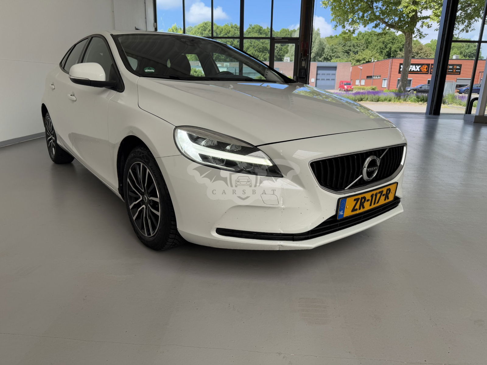 Volvo V40 T2 2019