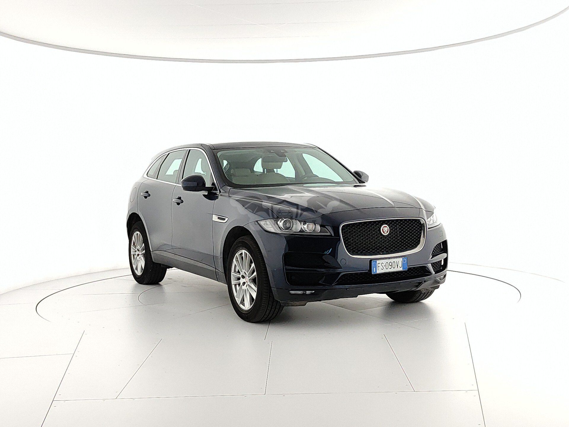 Jaguar F-Pace 2.0d Pure 2018