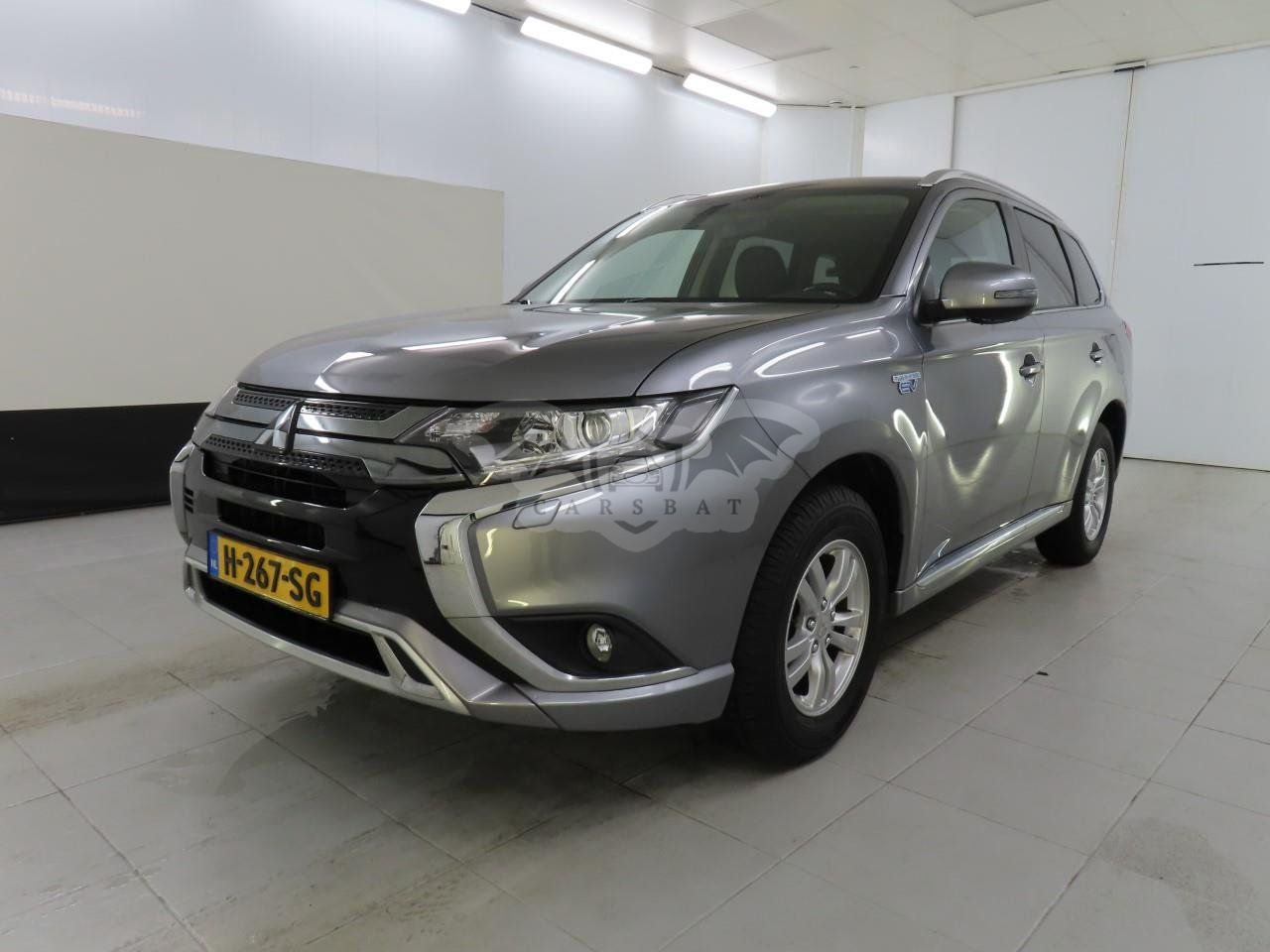 Mitsubishi Outlander 2.4 Pure 2020