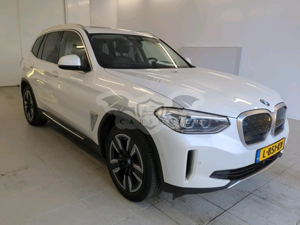 BMW iX3 2021