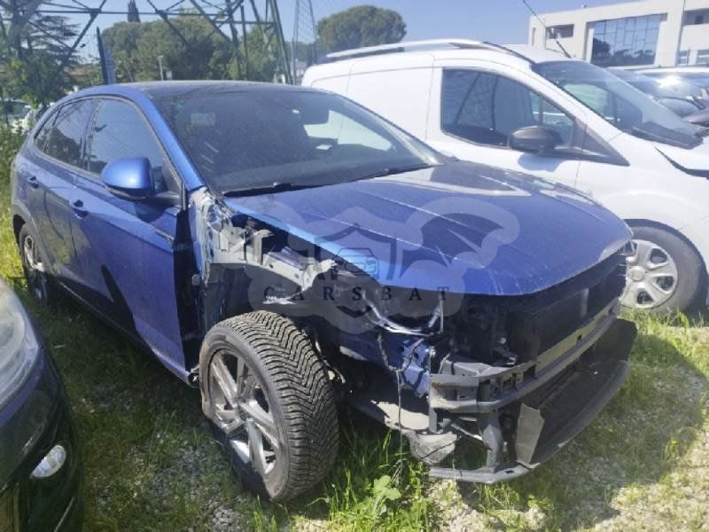 Volkswagen Taigo 1.0 TSI R-line 2022