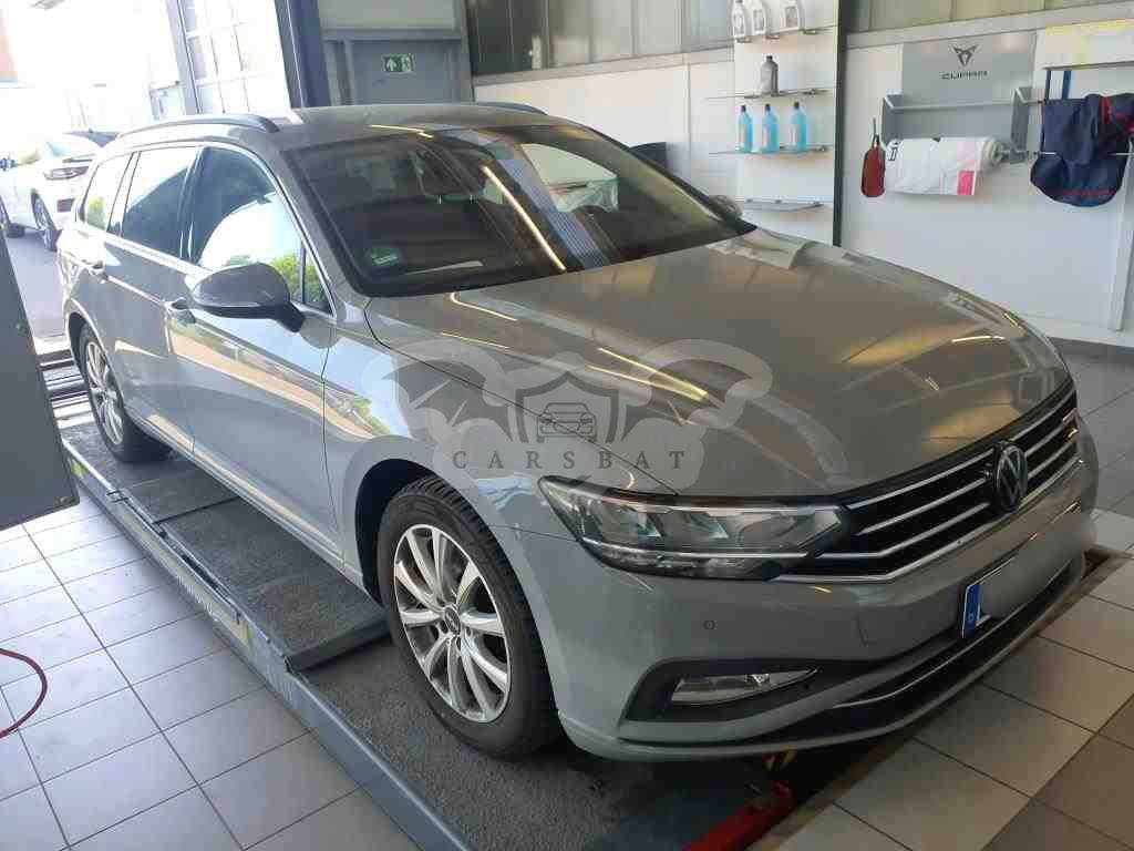 Volkswagen Passat Variant 2.0 TDI Business 2022