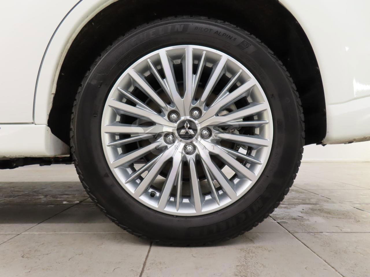 Mitsubishi Outlander Intense 2021