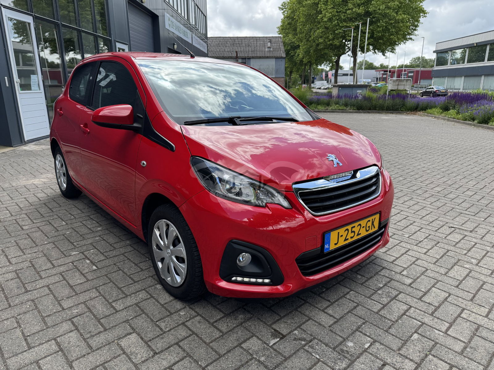 Peugeot 108 1.0 2020