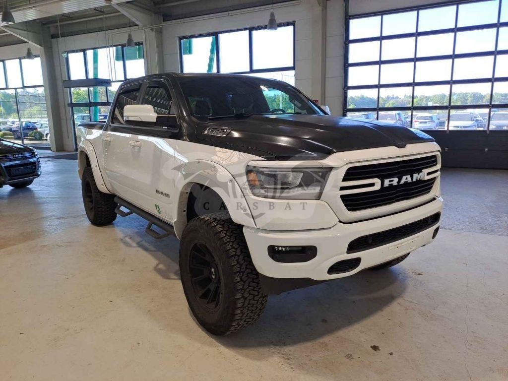 Dodge RAM 5.7 2020