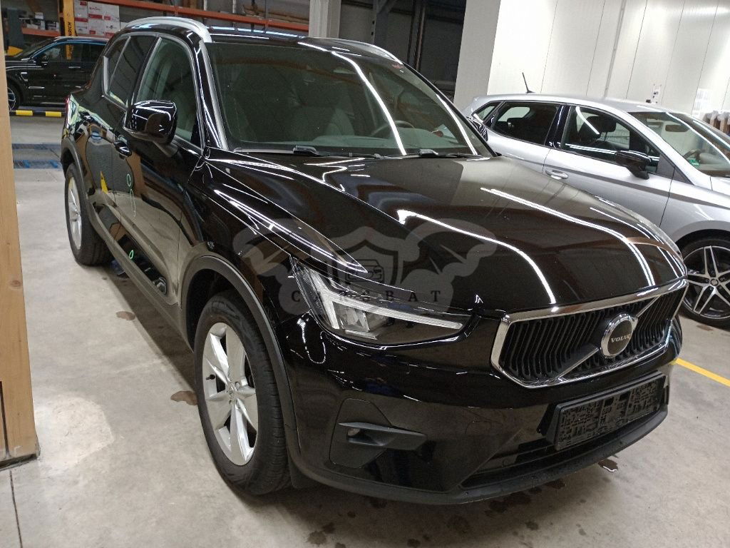 Volvo XC40 Core 2023