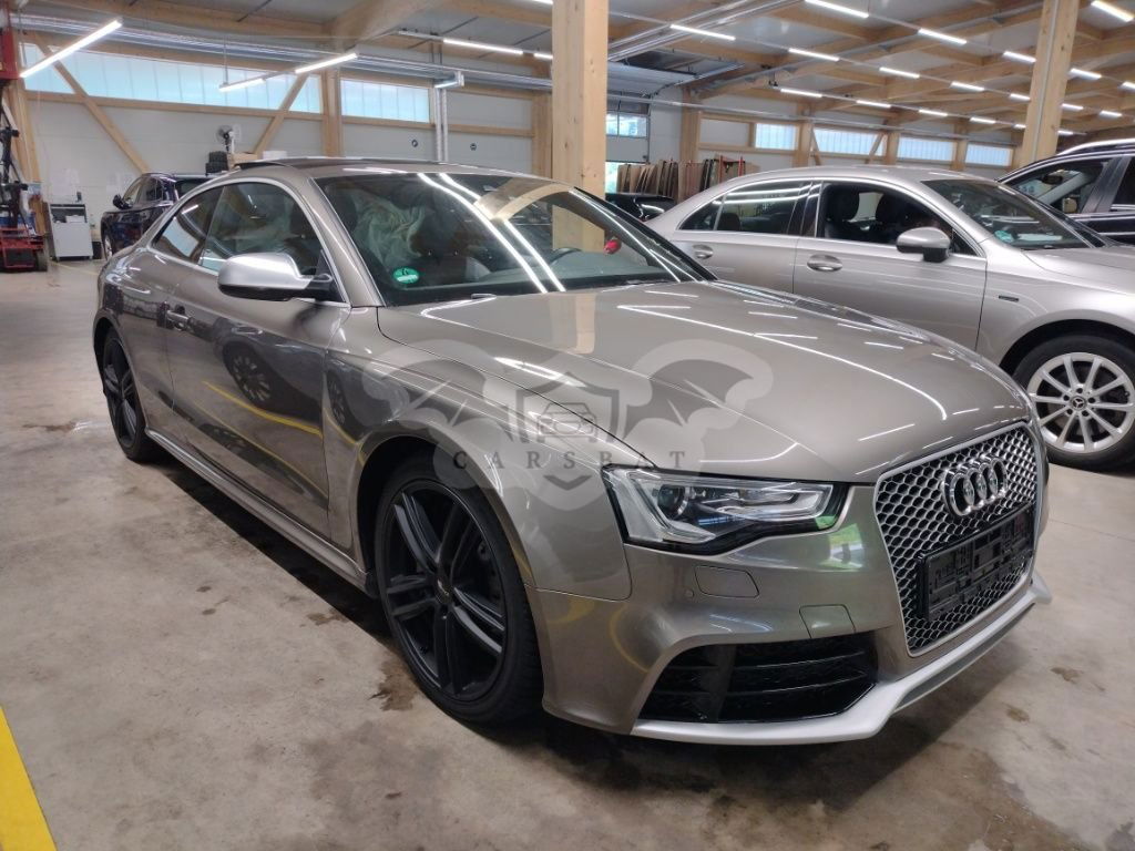 Audi A5 RS5 4.2 FSI 2013