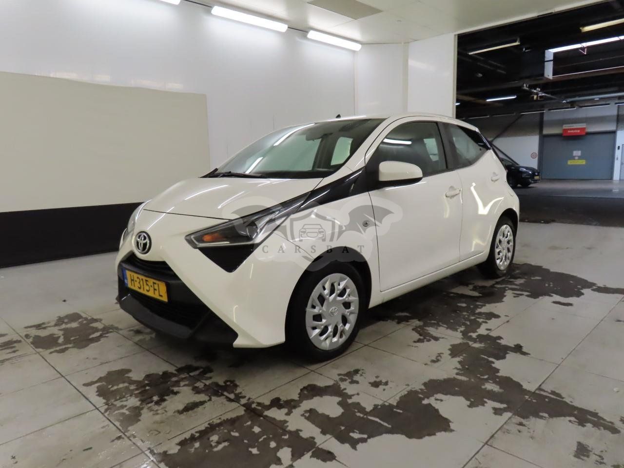Toyota Aygo 1.0 VVT-i X-Play 2020