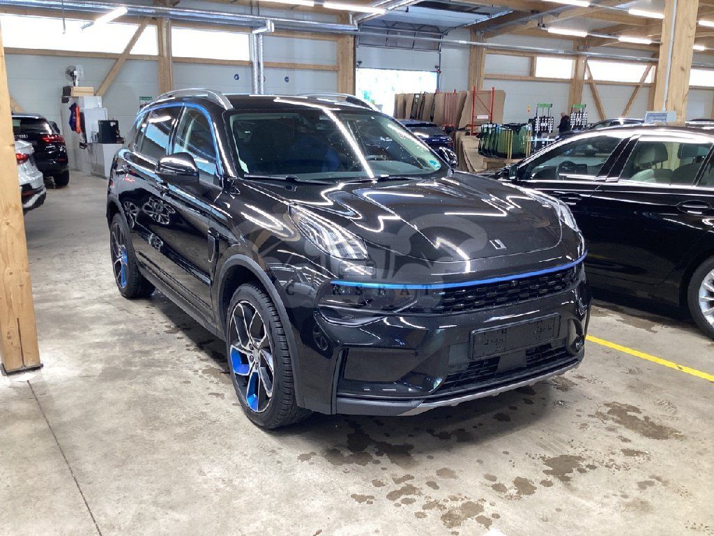 Lynk&Co 01 2022