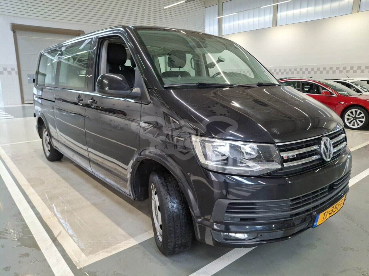 Volkswagen Transporter L2H1 2.0 TDI 2017