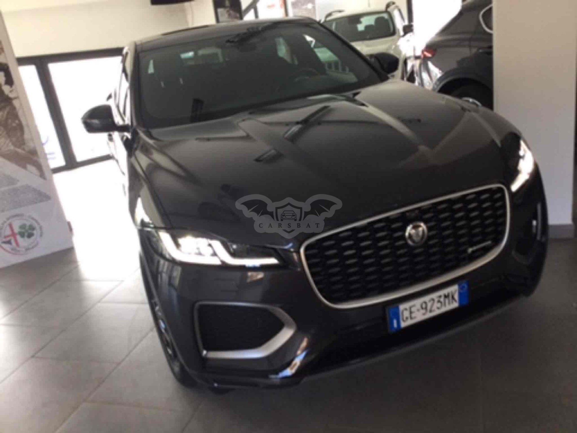 Jaguar F-Pace 2.0d R-Dynamic S 2021