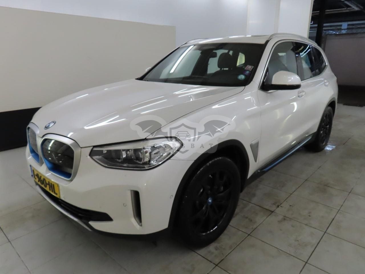 BMW iX3 80 kWh 2021