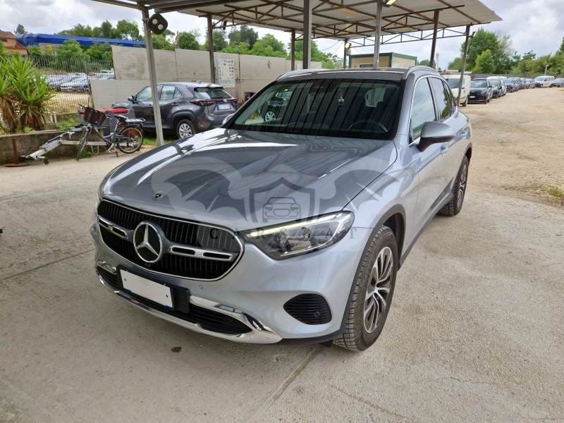 Mercedes-Benz GLC 220d 2023