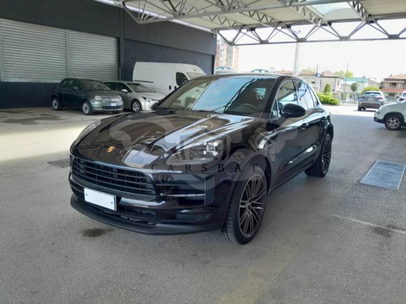 Porsche Macan 2.0 2021