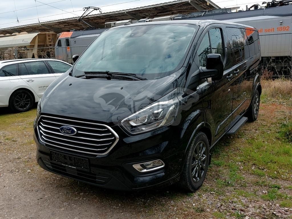 Ford Tourneo Custom L2H1 2022