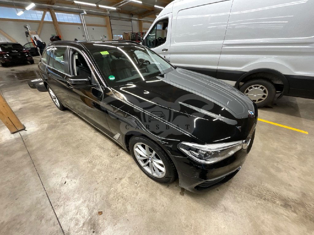 BMW 5 Series Touring 540 2020